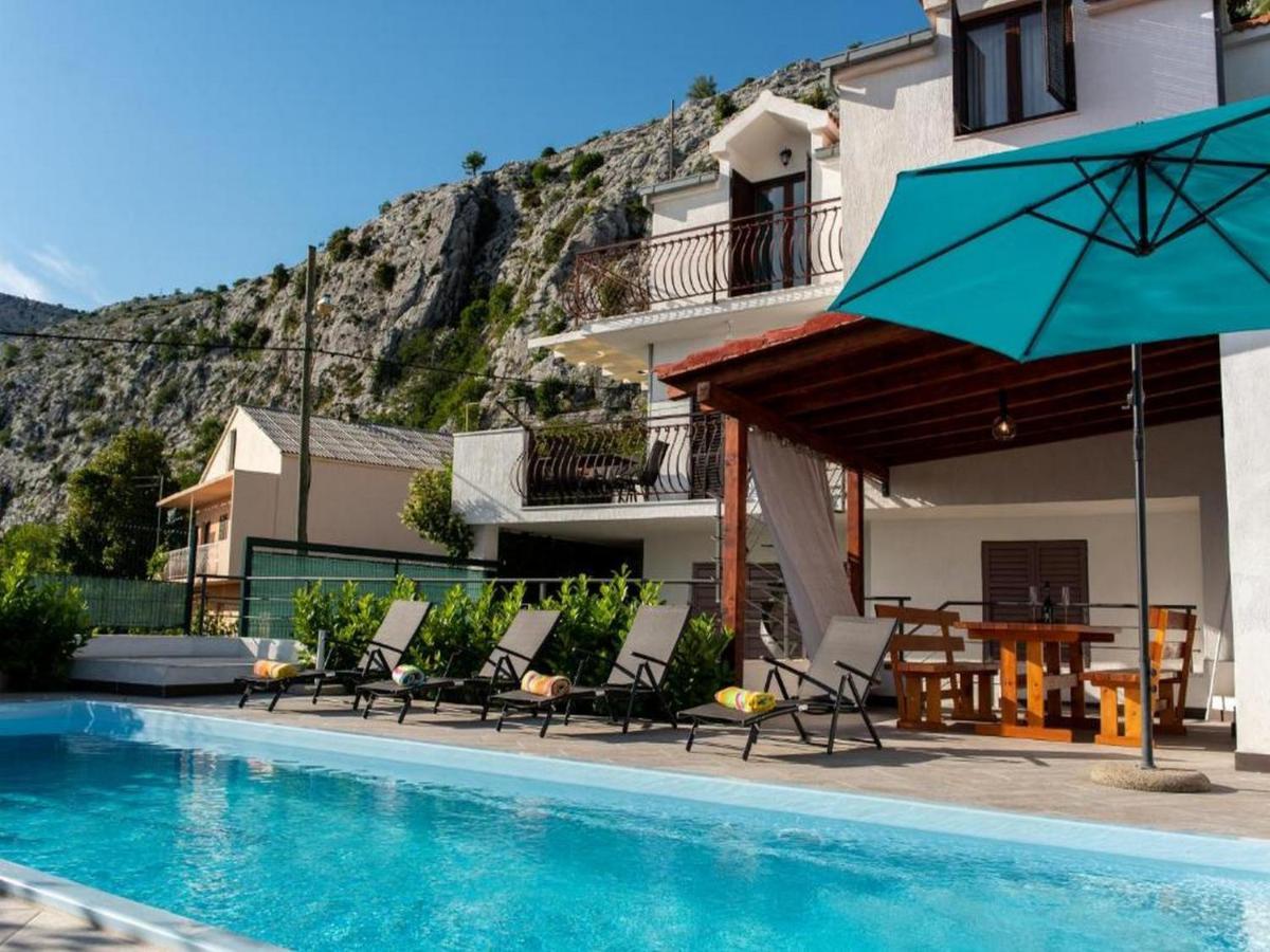 Holiday Home Mons Aureus Gornje Sitno Exterior foto