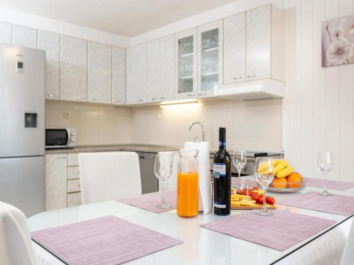 Holiday Home Mons Aureus Gornje Sitno Exterior foto