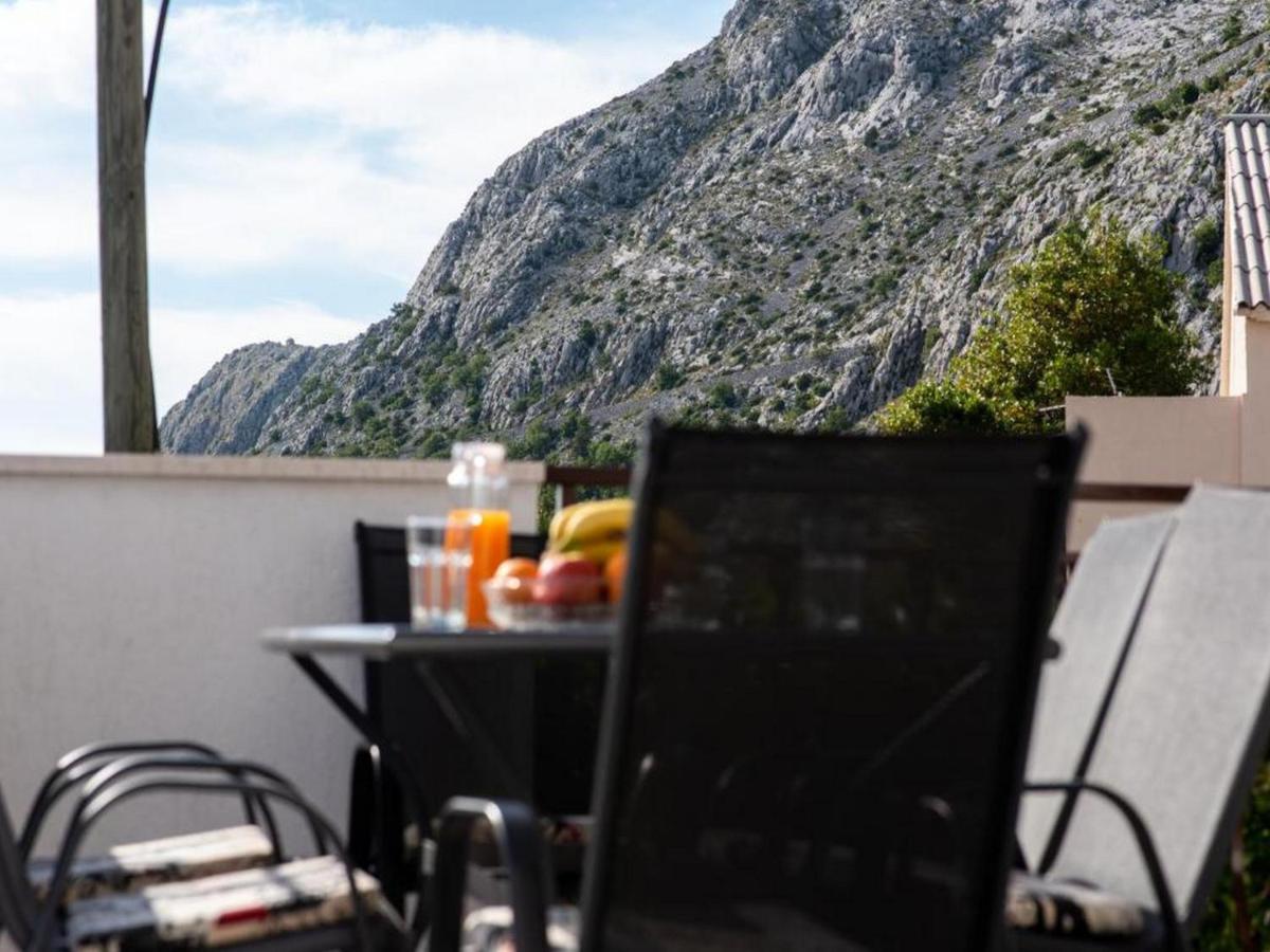 Holiday Home Mons Aureus Gornje Sitno Exterior foto