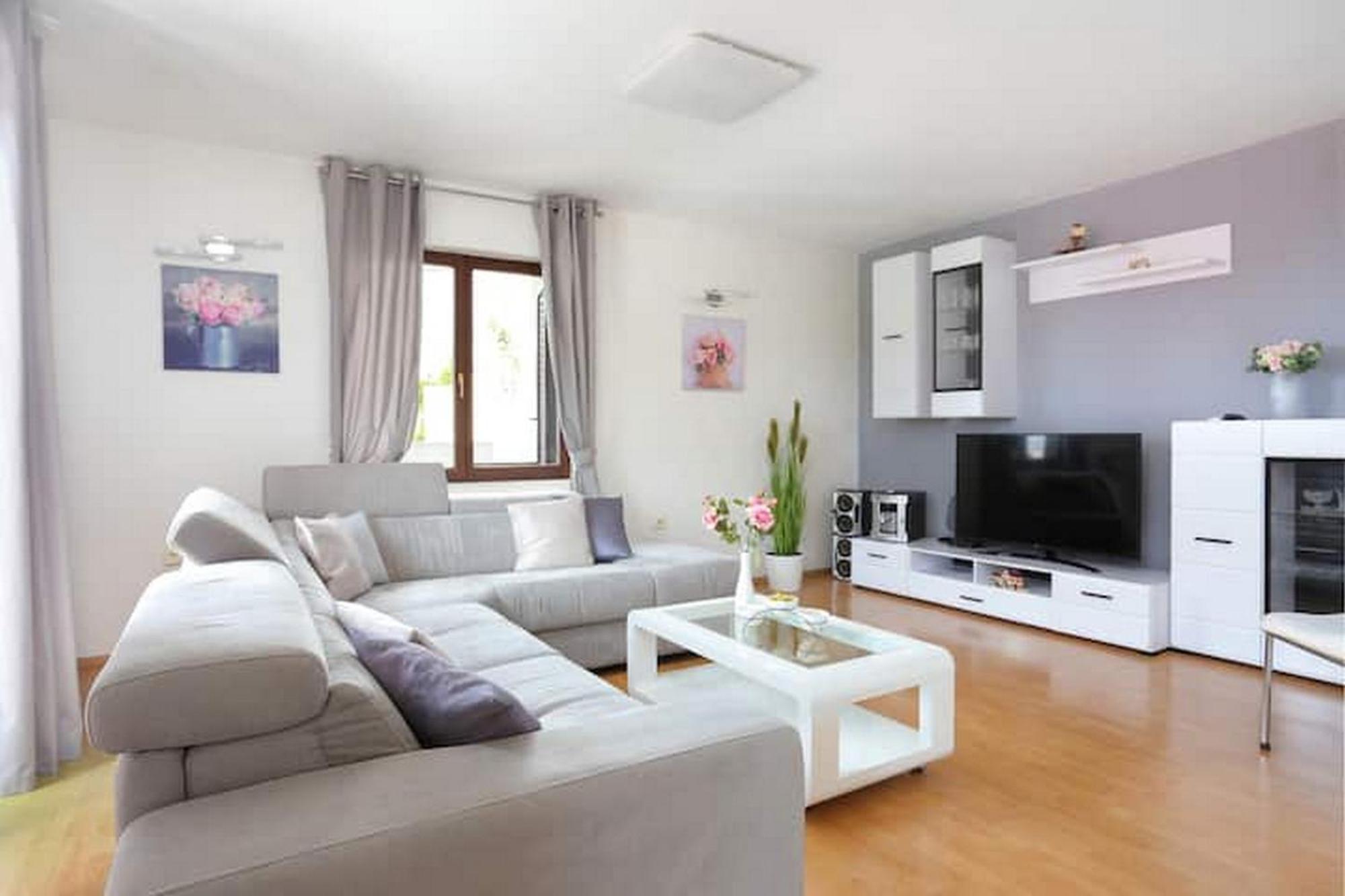 Holiday Home Mons Aureus Gornje Sitno Exterior foto