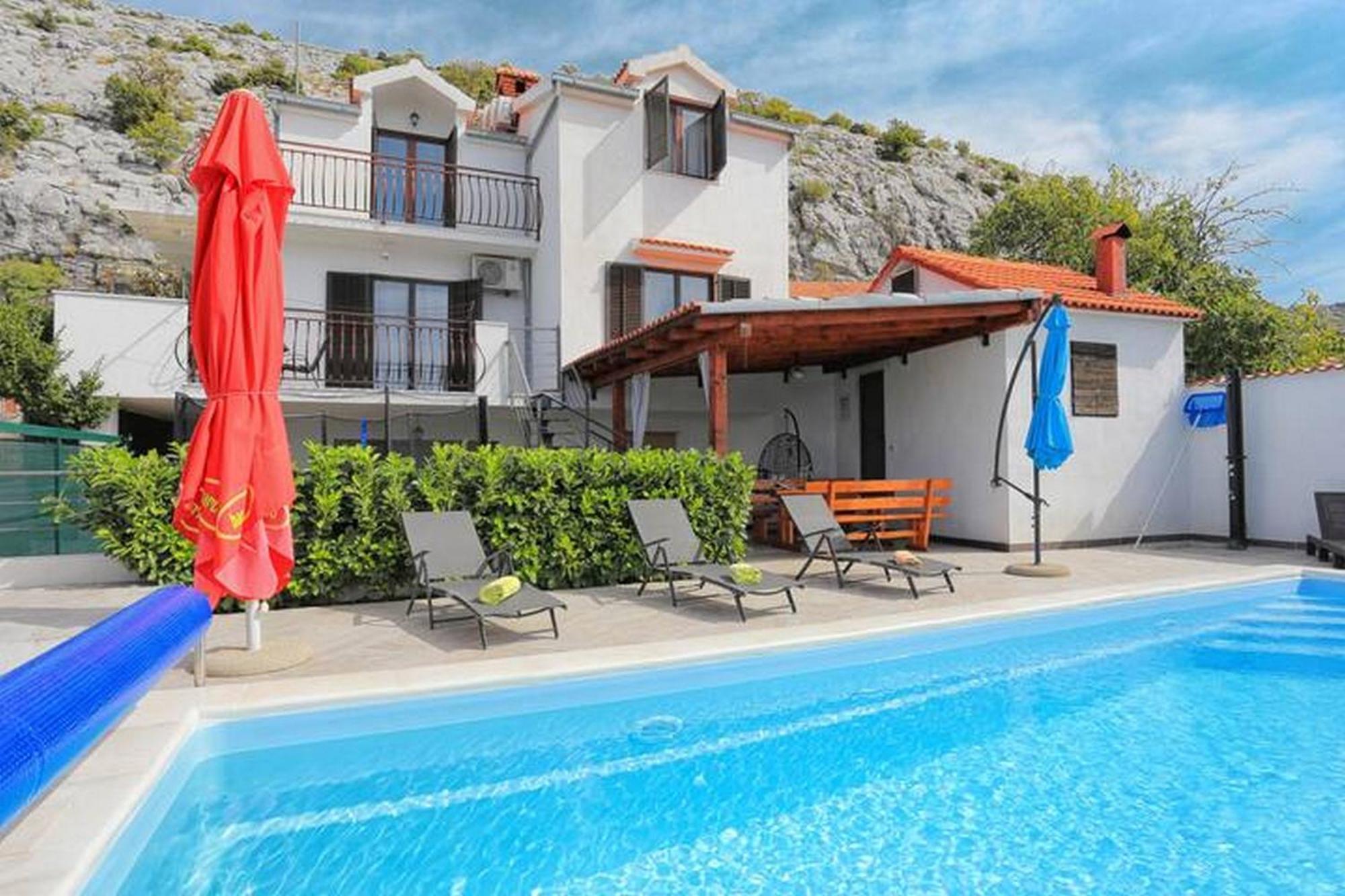 Holiday Home Mons Aureus Gornje Sitno Exterior foto