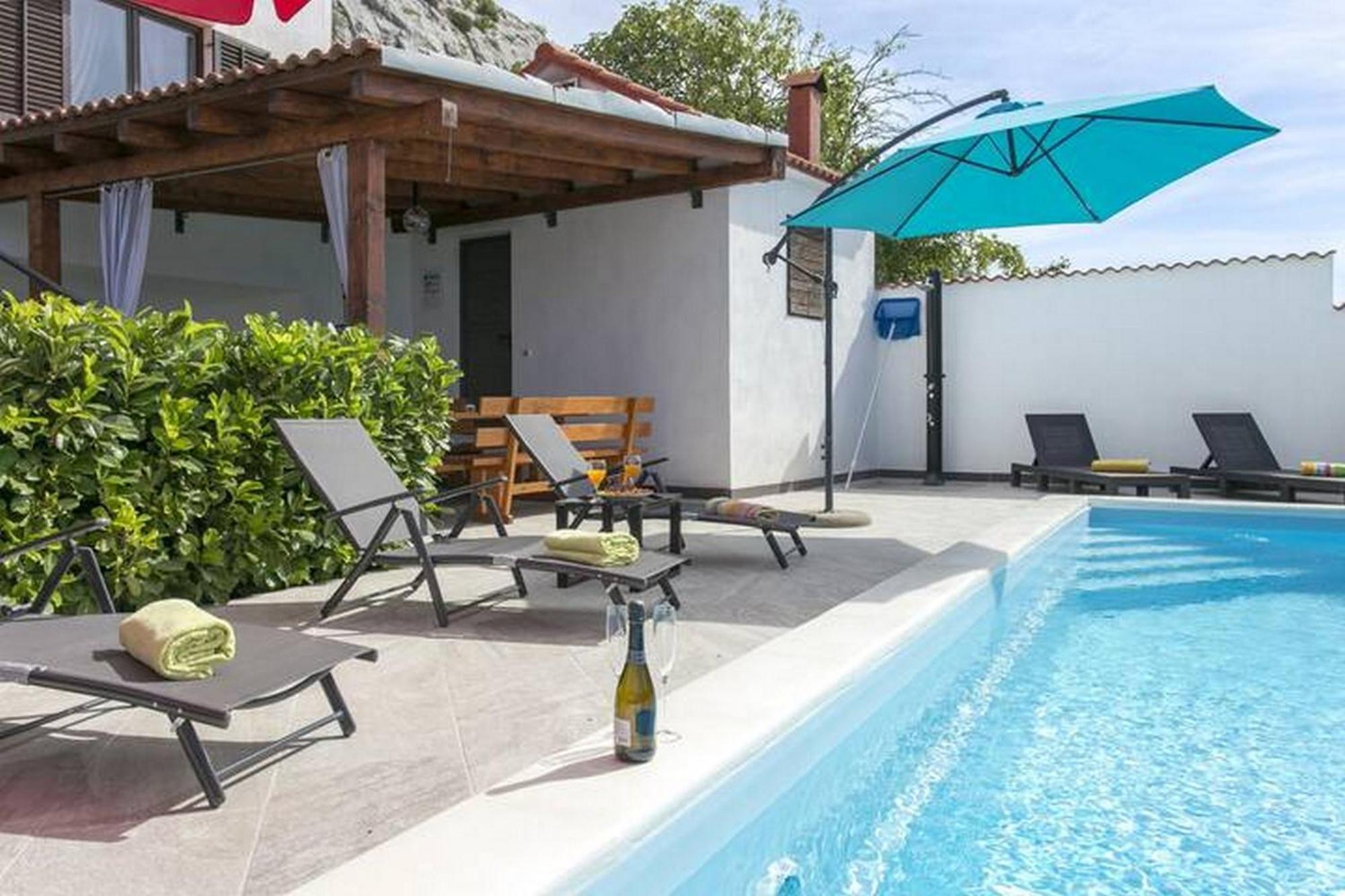Holiday Home Mons Aureus Gornje Sitno Exterior foto