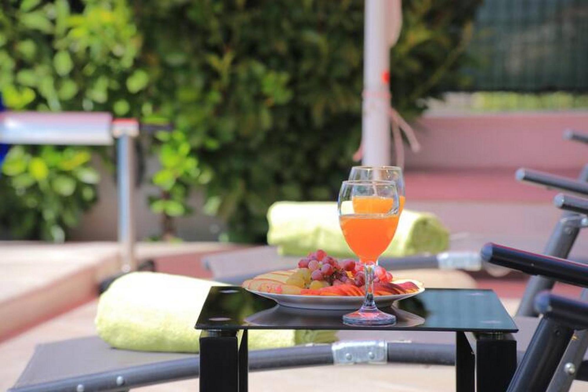 Holiday Home Mons Aureus Gornje Sitno Exterior foto